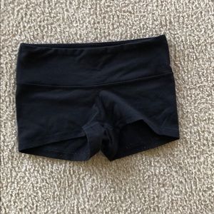 Lululemon booty shorts